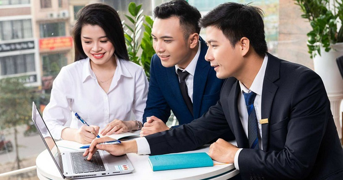 cơ hội nghề nghiệp của associate